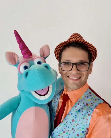 Riccardo Reali Il Mago dei Bambini